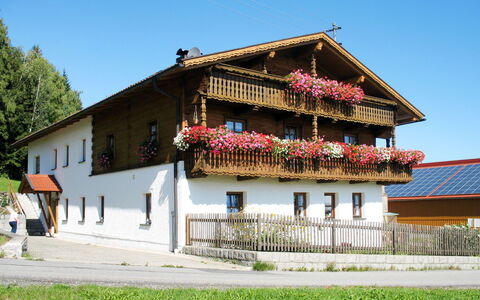 Billerhof: House, Property, Building, Architecture, Home, Rural Area, Roof, Leisure, Real Estate, Farmhouse