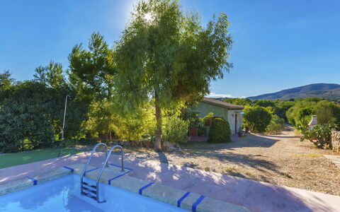 Estrella: Sky, Plant, Water, Swimming Pool, Azure, Outdoor Furniture, Shade, Tree, House, Sunlounger