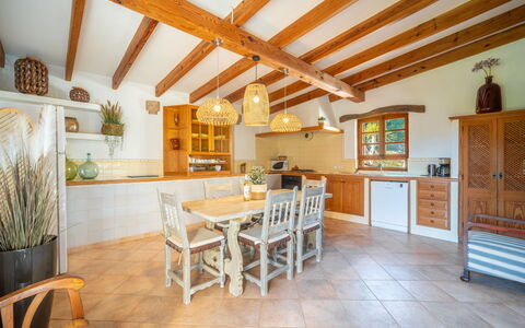 Can Ferre Nou: Furniture, Interior Design, Flooring, Wood, Ceiling, Kitchen, Floor, Countertop, Cabinetry, Room
