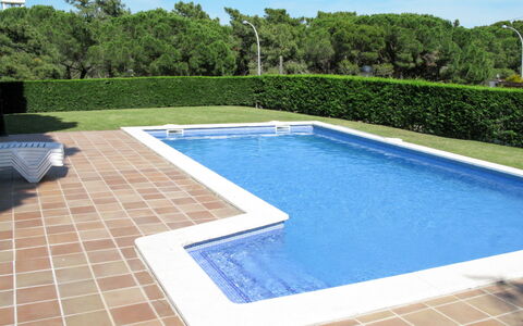 Golf Pals: Swimming Pool, Composite Material, Outdoor Furniture, Leisure, Garden, Resort, Water Feature, Landscaping, Tile, Backyard