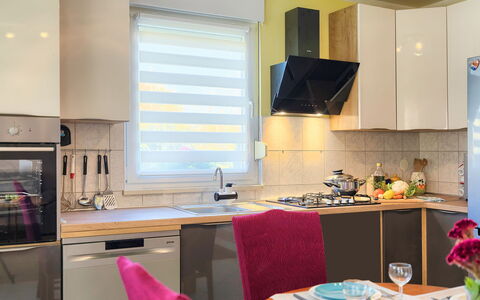 Vita: Table, Furniture, Cabinetry, Countertop, Property, Tableware, Kitchen, Interior Design, Chair, Kitchen Appliance