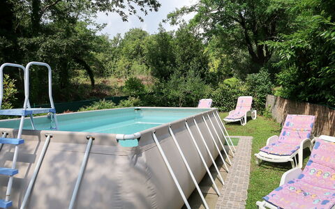 Paolici: Swimming Pool, Property, Leisure, Backyard, Real Estate, Tree, House, Grass, Yard, Furniture