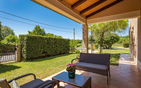 Verbanac: Plant, Furniture, Property, Table, Sky, Shade, Flowerpot, Outdoor Furniture, Interior Design, Lighting