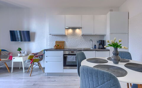 Boris: Furniture, Plant, Houseplant, Table, Wood, Interior Design, Chair, Flooring, Floor, Living Room