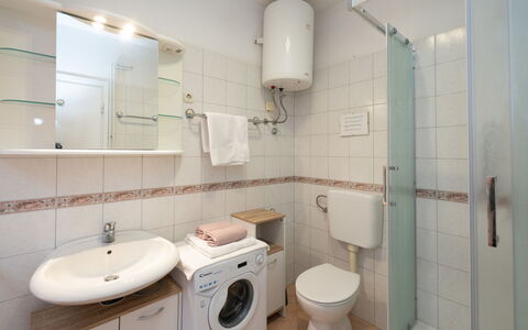 Hela: Mirror, Property, Sink, Bathroom Sink, Plumbing Fixture, Tap, Bathroom, Purple, Toilet Seat, Interior Design