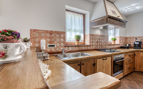 Villa Toni: Kitchen, Interior Design, Wood, Countertop, Flooring, Cabinetry, Ceiling, Home, Room, Floor
