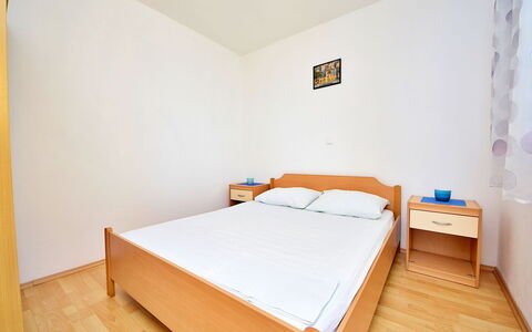 Tina: Furniture, Comfort, Building, Wood, Orange, House, Bed, Bed Frame, Flooring