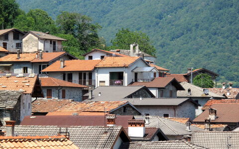 Madal (Grv399): Roof, Town, Village, Mountain Village, Human Settlement, House, Rural Area, Neighbourhood, Architecture, Building