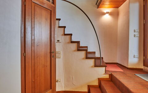 Braga 602: Brown, Building, Stairs, Wood, Door, Interior Design, Wood Stain, Paint, Floor