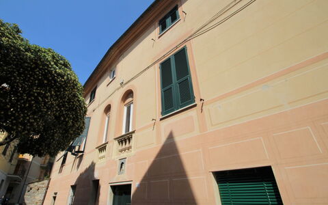 Casa Centrale: Sky, Plant, Building, Daytime, Property, Window, Tree, Architecture, Urban Design, Leisure