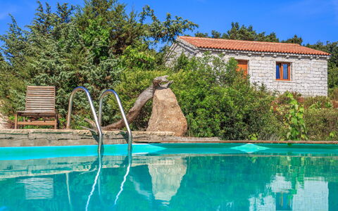 Mare di Ginepri (Bad115): Water, Sky, Plant, Window, Building, Azure, Natural Landscape, Tree, Cloud, House