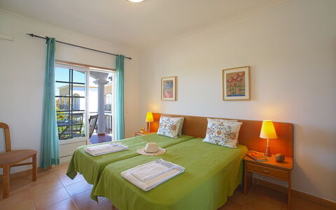 Rota Do Sol: Furniture, Property, Window, Comfort, Wood, Interior Design, Shade, Building, Textile, Table