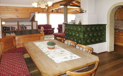 Nachbarbauer: Furniture, Room, Property, Interior Design, Building, Table, Ceiling, Living Room, Floor, Home