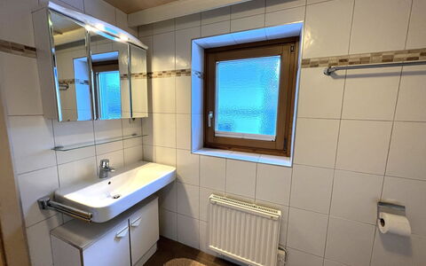 Wallner: Plumbing Fixture, Wood, Bathroom Sink, Flooring, Floor, Sink, Bathroom, Tap, Plumbing, Interior Design
