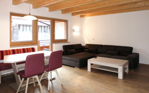 Nina: Room, Furniture, Property, Floor, Building, Interior Design, Living Room, Wood Flooring, Ceiling, Hardwood