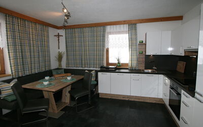 Accommodation:&nbsp;Luxner 626.4
