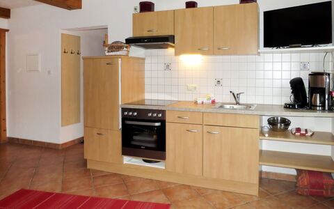 Kaltenbach 627: Room, Kitchen, Cabinetry, Countertop, Furniture, Property, Kitchen Stove, Major Appliance, Floor, Oven