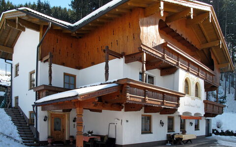 Landhaus Heim: Building, Property, Snow, Window, Tree, House, Slope, Wood, Facade