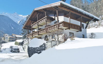 Finkenberg 602: Snow, Winter, Property, Mountain, Hill Station, Mountain Range, House, Geological Phenomenon, Alps, Slope