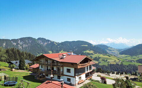 Wildschönau 663: Mountainous Landforms, Mountain, Mountain Village, Hill Station, Mountain Range, Sky, Alps, Property, Natural Landscape, Town