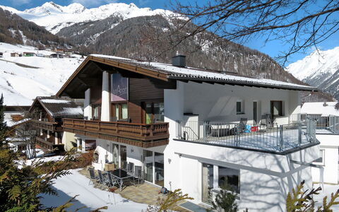 Sölden 622: Sky, Snow, Building, Mountain, Property, Window, Tree, House, Slope, Cloud