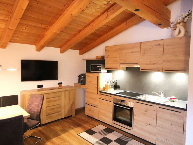 Accommodation:&nbsp;Piz Munschuns 602.1