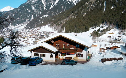 Gaschurn 612: Snow, Mountain, Sky, Building, Slope, House, Highland, Natural Landscape, Terrain, Car