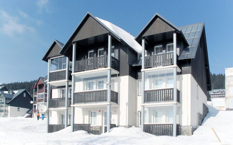 Horni Misecky 602: Sky, Building, Window, House, Snow, Slope, Urban Design, Facade, Roof