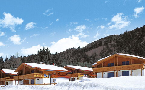 Sachrang 601: Snow, Winter, Sky, Mountain, Cloud, Property, Home, House, Hill Station, Tree