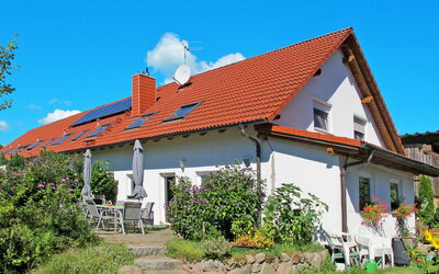 Wesenberg 602: Plant, Sky, Building, Cloud, Property, Window, Door, Tree, Land Lot, House