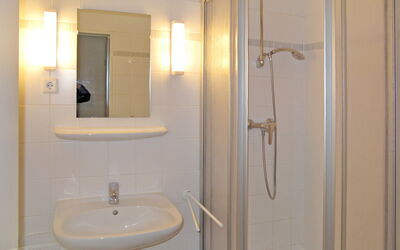 Accommodation:&nbsp;Kormoran (Prw110) 605.1