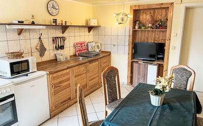 Accommodation:&nbsp;Old Hüsung (Muz326) 609.7