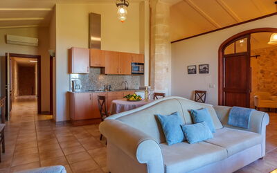 Agroturismo Roqueta 602.2: Furniture, Couch, Comfort, Lighting, Interior Design, Architecture, Living Room, Floor, Flooring, Wood