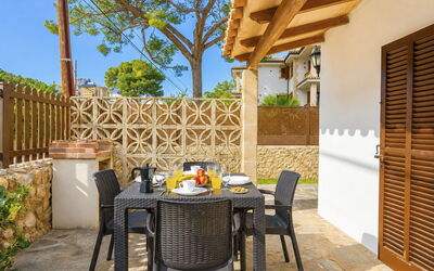 Accommodation:&nbsp;Clara 625.11