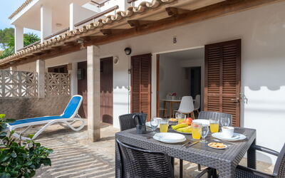 Accommodation:&nbsp;Clara 625.8
