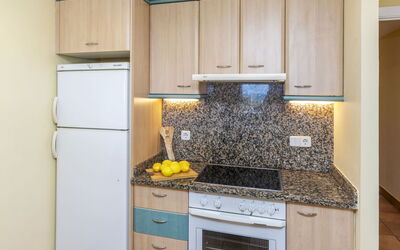 Accommodation:&nbsp;Port Pals Sea View 646.5