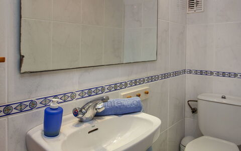 Trebol Blanco: Bathroom, Room, Property, Toilet, Tap, Plumbing Fixture, Tile, Bathroom Accessory, Wall, Bathroom Sink