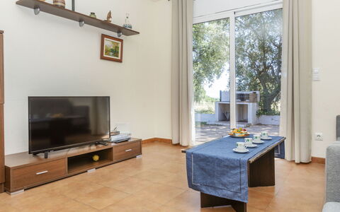 Bretos: Flooring, Furniture, Interior Design, Wood, Floor, Room, Ceiling, Home, Apartment, Living Room