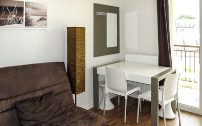 Accommodation:&nbsp;Le Domaine de la Corniche 601.1