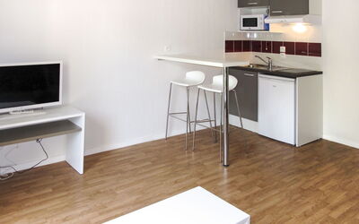 Accommodation:&nbsp;Le Domaine de la Corniche 601.1