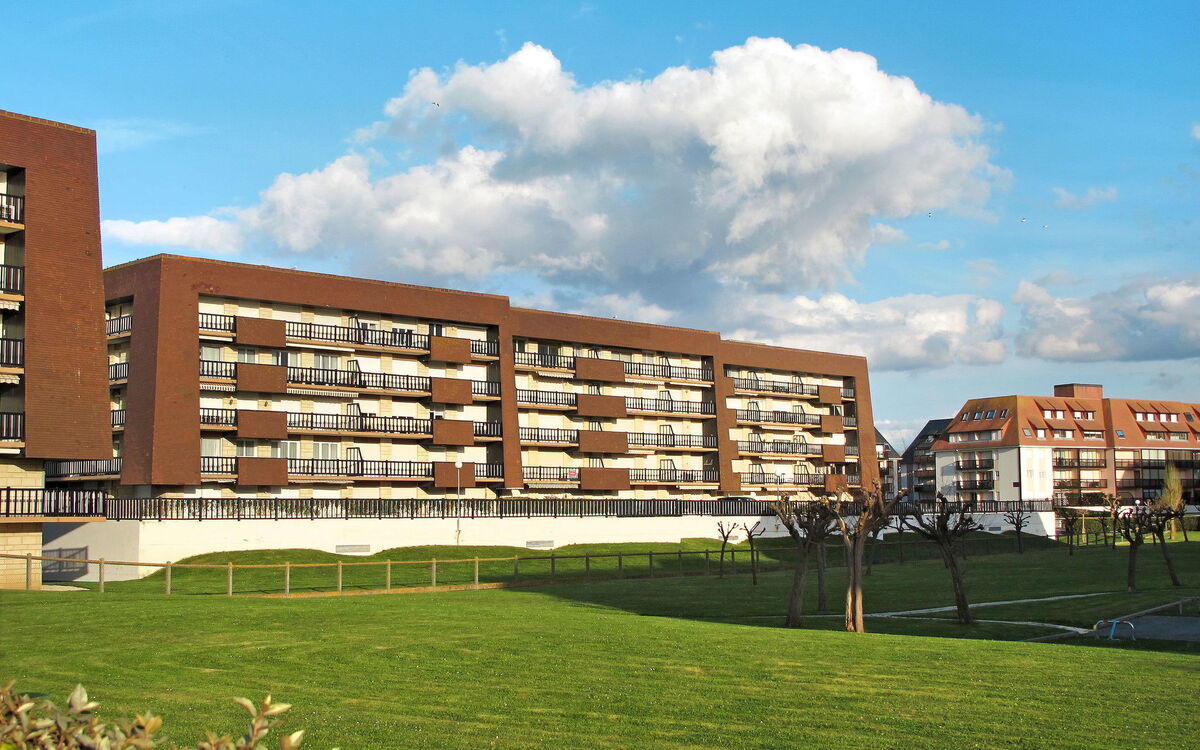 Le Beau Rivage (Vls400)