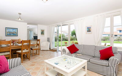 Accommodation:&nbsp;Le Domaine de Fontenelles 604.6