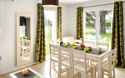 Accommodation:&nbsp;Les Grands Rochers 607.5