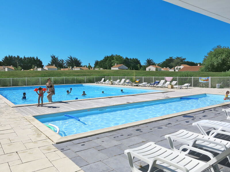 Accommodation:&nbsp;Les Grands Rochers 607.2