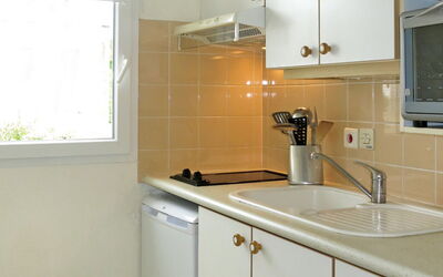 Accommodation:&nbsp;Les Petites Iles 605.1