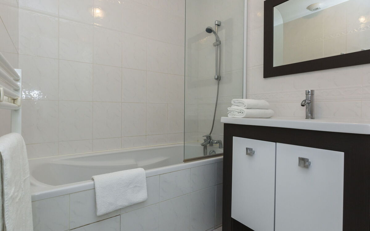 Accommodation:&nbsp;Odalys Domaine des Roches Jaunes 614.2