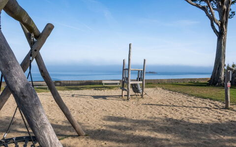 Plougasnou 614: Blue, Body Of Water, Wood, Beach, Horizon, Sea, Coast, Coastal And Oceanic Landforms, Ocean, Shore
