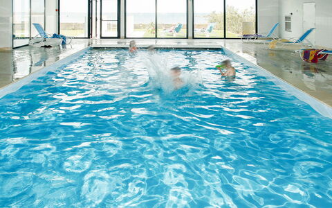 Plougasnou 614: Blue, Swimming Pool, Leisure, Recreation, Fun, Resort, Vacation, Hotel, Resort Town, Leisure Centre