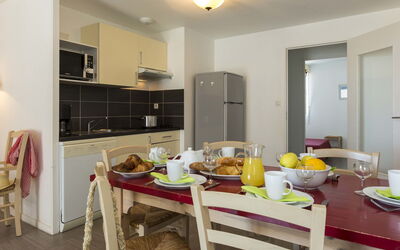 Accommodation:&nbsp;Odalys Domaine des Roches Jaunes 614.1