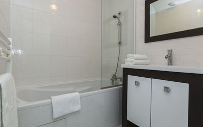 Accommodation:&nbsp;Odalys Domaine des Roches Jaunes 614.3